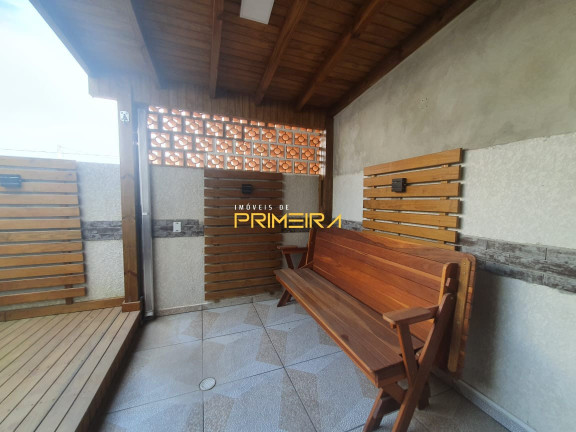 Imagem Sobrado com 2 Quartos à Venda, 107 m² em Balneário Piçarras - Piçarras
