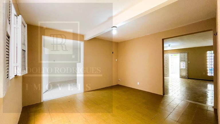 Imagem Casa com 3 Quartos à Venda, 210 m² em álvaro Weyne - Fortaleza