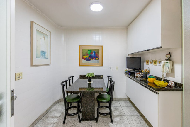 Imagem Apartamento com 3 Quartos à Venda, 223 m² em Jardim Paulista - São Paulo Imagem Apartamento com 3 Quartos à Venda, 223 m² em Jardim Paulista - São Paulo