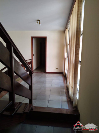 Imagem Casa com 9 Quartos para Alugar, 600 m² em Centro - Jacareí Imagem Casa com 9 Quartos para Alugar, 600 m² em Centro - Jacareí