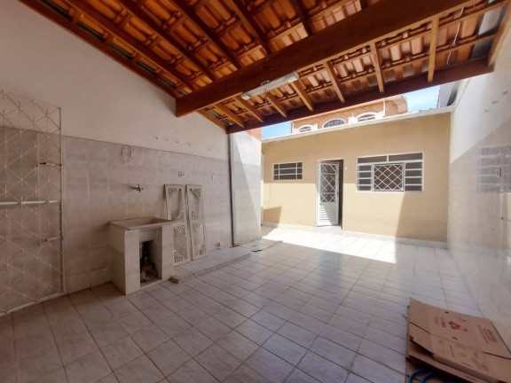 Imagem Casa com 3 Quartos à Venda, 250 m² em Jardim Santa Clara - Taubaté Imagem Casa com 3 Quartos à Venda, 250 m² em Jardim Santa Clara - Taubaté