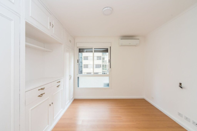 Imagem Apartamento com 3 Quartos à Venda, 198 m² em Jardim Paulista - São Paulo