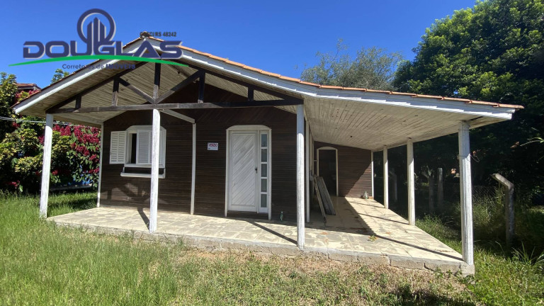 Casa à Venda,  em Viamão