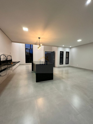 Imagem Casa com 3 Quartos à Venda, 165 m² em Setor Garavelo - Aparecida De Goiânia Imagem Casa com 3 Quartos à Venda, 165 m² em Setor Garavelo - Aparecida De Goiânia