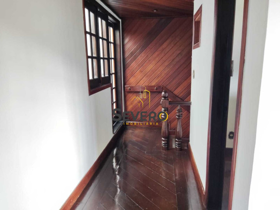 Imagem Casa com 4 Quartos à Venda, 500 m² em Centro - São Gonçalo