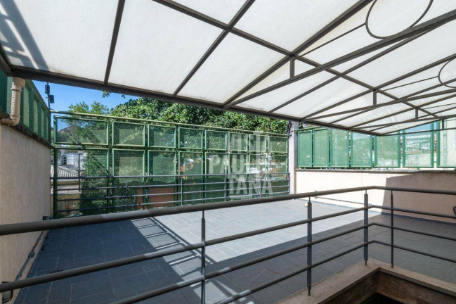 Imagem Casa à Venda ou Locação, 400 m² em Vila Ipojuca - São Paulo Imagem Casa à Venda ou Locação, 400 m² em Vila Ipojuca - São Paulo