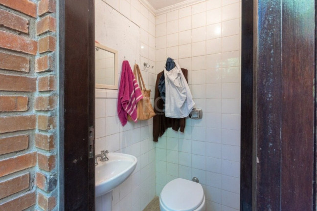 Imagem Imóvel com 4 Quartos à Venda, em Tristeza - Porto Alegre Imagem Imóvel com 4 Quartos à Venda, em Tristeza - Porto Alegre