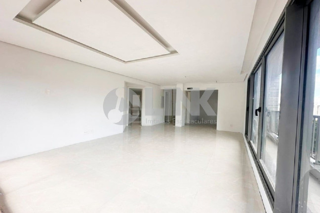 Imagem Apartamento com 3 Quartos à Venda, 117 m² em Petrópolis - Porto Alegre Imagem Apartamento com 3 Quartos à Venda, 117 m² em Petrópolis - Porto Alegre