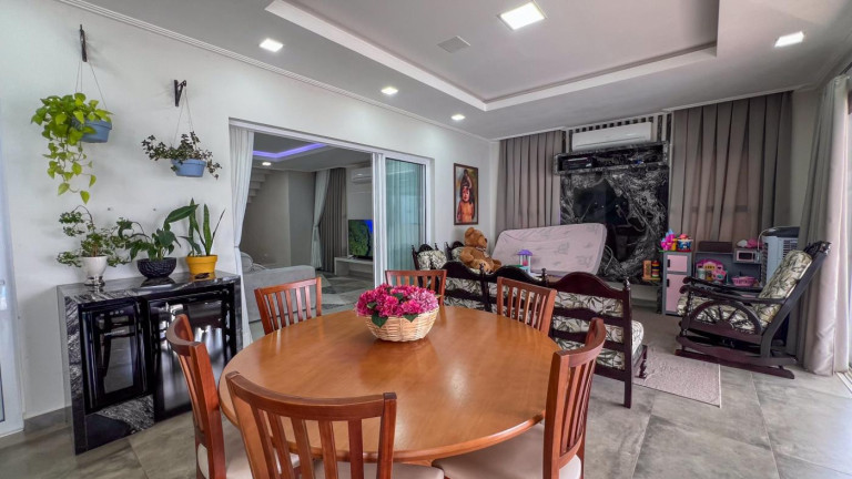 Imagem Casa com 3 Quartos à Venda, 291 m² em Três Fronteiras - Foz Do Iguaçu