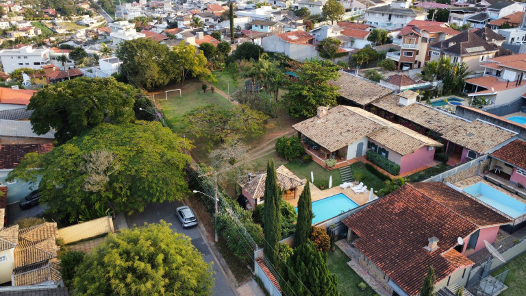 Imagem Casa com 4 Quartos à Venda, 500 m² em Vila Petrópolis - Atibaia Imagem Casa com 4 Quartos à Venda, 500 m² em Vila Petrópolis - Atibaia