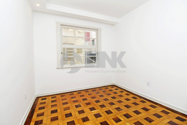 Imagem Apartamento com 3 Quartos à Venda, 101 m² em Moinhos De Vento - Porto Alegre Imagem Apartamento com 3 Quartos à Venda, 101 m² em Moinhos De Vento - Porto Alegre