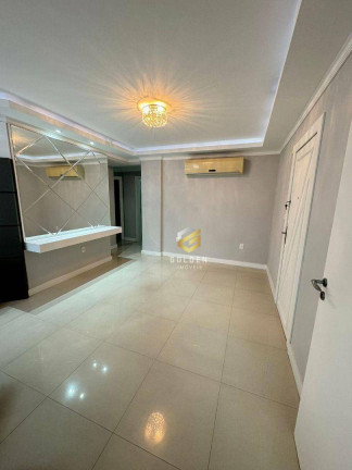 Imagem Apartamento com 3 Quartos à Venda, 212 m² em Centro - Balneário Camboriú Imagem Apartamento com 3 Quartos à Venda, 212 m² em Centro - Balneário Camboriú