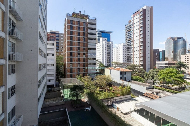 Imagem Apartamento com 3 Quartos à Venda, 121 m² em Itaim Bibi - São Paulo Imagem Apartamento com 3 Quartos à Venda, 121 m² em Itaim Bibi - São Paulo