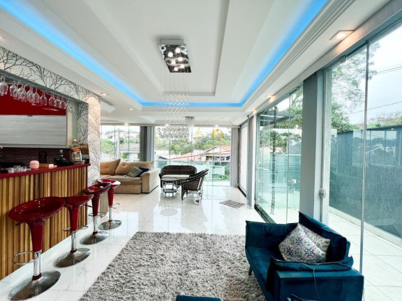 Imagem Casa com 3 Quartos à Venda, 300 m² em Parque Residencial Itapeti - Mogi Das Cruzes Imagem Casa com 3 Quartos à Venda, 300 m² em Parque Residencial Itapeti - Mogi Das Cruzes