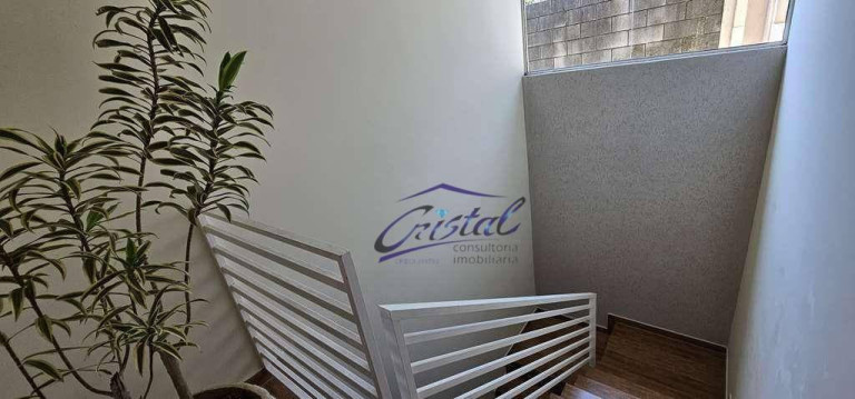 Imagem Casa com 3 Quartos à Venda, 358 m² em Granja Viana - Carapicuíba Imagem Casa com 3 Quartos à Venda, 358 m² em Granja Viana - Carapicuíba