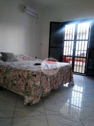 Imagem Sobrado com 3 Quartos à Venda, 250 m² em Jardim Casqueiro - Cubatão Imagem Sobrado com 3 Quartos à Venda, 250 m² em Jardim Casqueiro - Cubatão