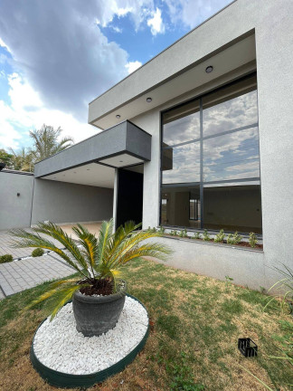 Imagem Casa com 3 Quartos à Venda, 328 m² em Turista Ii - Caldas Novas Imagem Casa com 3 Quartos à Venda, 328 m² em Turista Ii - Caldas Novas