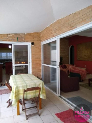 Casa com 7 Quartos à Venda, 450 m² em Praia Grande - Ubatuba