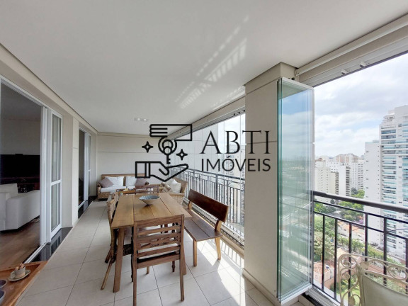 Imagem Apartamento com 4 Quartos à Venda, 258 m² em Campo Belo - São Paulo