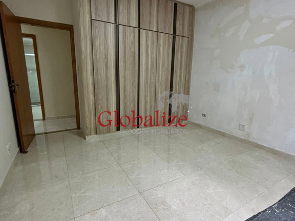 Imagem Imóvel com 4 Quartos à Venda, 300 m² em Gonzaga - Santos Imagem Imóvel com 4 Quartos à Venda, 300 m² em Gonzaga - Santos