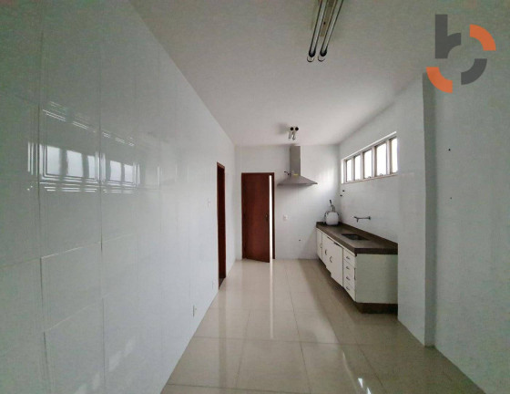 Imagem Apartamento com 3 Quartos à Venda, 173 m² em Alvarez - Nova Iguaçu
