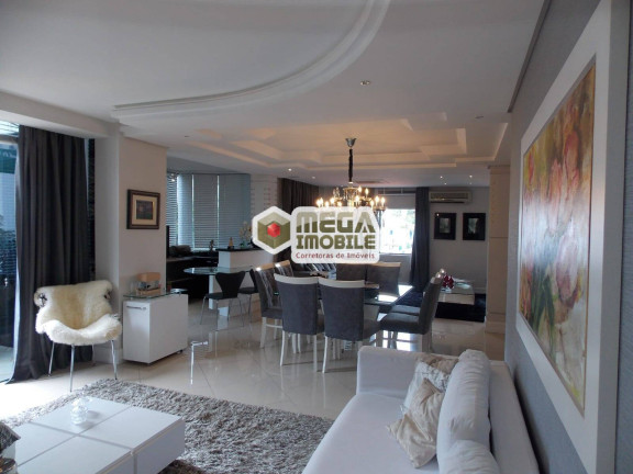 Imagem Apartamento com 4 Quartos à Venda, 271 m² em Centro - Florianópolis Imagem Apartamento com 4 Quartos à Venda, 271 m² em Centro - Florianópolis