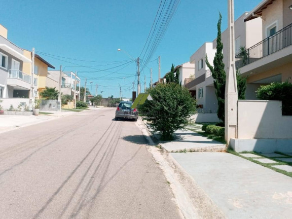 Imagem Casa de Condomínio com 3 Quartos à Venda, 165 m²