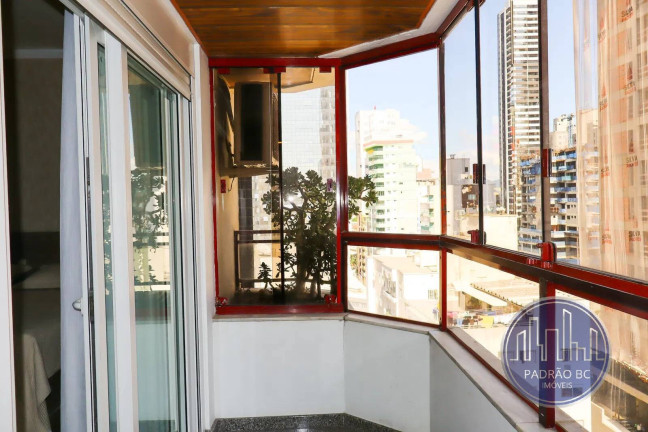 Imagem Apartamento com 3 Quartos à Venda, 160 m² em Centro - Balneário Camboriú Imagem Apartamento com 3 Quartos à Venda, 160 m² em Centro - Balneário Camboriú