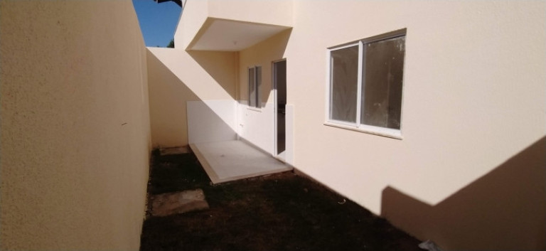 Imagem Apartamento com 2 Quartos à Venda, 68 m² em Abrantes - Camaçari