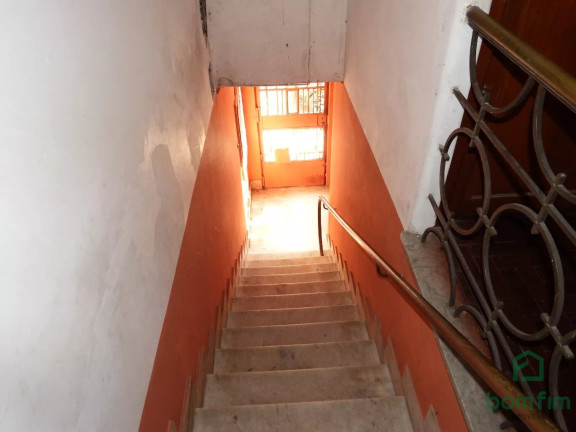 Imagem Casa com 14 Quartos à Venda, 110 m² em Centro Histórico - Porto Alegre Imagem Casa com 14 Quartos à Venda, 110 m² em Centro Histórico - Porto Alegre