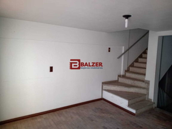 Imagem Casa com 5 Quartos à Venda, 196 m² em Centro - Florianópolis