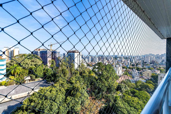 Imagem Apartamento com 3 Quartos à Venda, 137 m² em Rio Branco - Porto Alegre Imagem Apartamento com 3 Quartos à Venda, 137 m² em Rio Branco - Porto Alegre