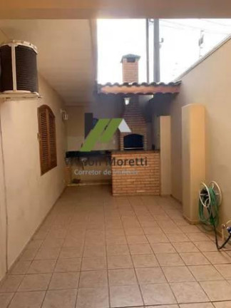 Imagem Casa com 3 Quartos à Venda, 130 m²