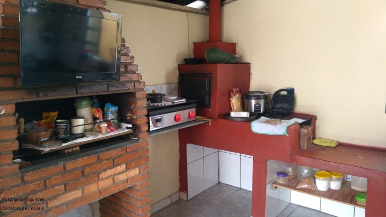 Imagem Casa com 3 Quartos à Venda, 200 m² em Jardim Country Club - Poços De Caldas Imagem Casa com 3 Quartos à Venda, 200 m² em Jardim Country Club - Poços De Caldas