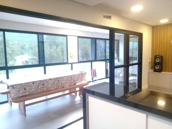 Imagem Casa com 3 Quartos à Venda, 256 m² em Bosque Da Colina - Governador Celso Ramos Imagem Casa com 3 Quartos à Venda, 256 m² em Bosque Da Colina - Governador Celso Ramos