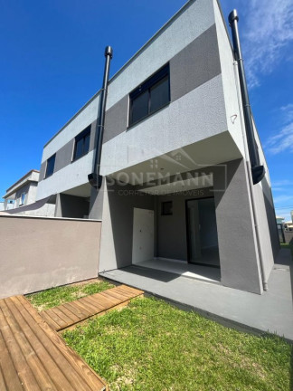 Sobrado com 3 Quartos à Venda,  em Ingleses Do Rio Vermelho - Florianópolis