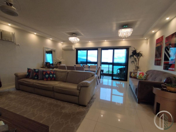 Apartamento com 3 Quartos à Venda, 184 m² em Pompéia - Santos
