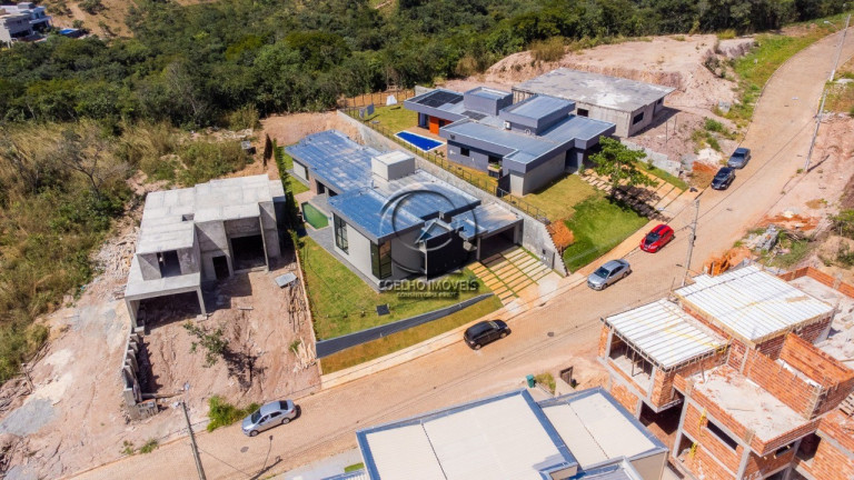 Imagem Casa com 3 Quartos à Venda, 420 m² em Jardim Botânico - Brasília Imagem Casa com 3 Quartos à Venda, 420 m² em Jardim Botânico - Brasília