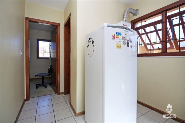 Imagem Casa com 5 Quartos à Venda, em Glória - Porto Alegre Imagem Casa com 5 Quartos à Venda, em Glória - Porto Alegre