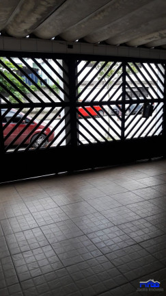 Casa com 3 Quartos à Venda, 229 m² em Marapé - Santos