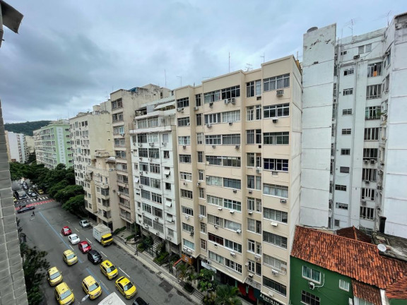 Apartamento com 2 Quartos à Venda, 60 m² em Copacabana - Rio De Janeiro