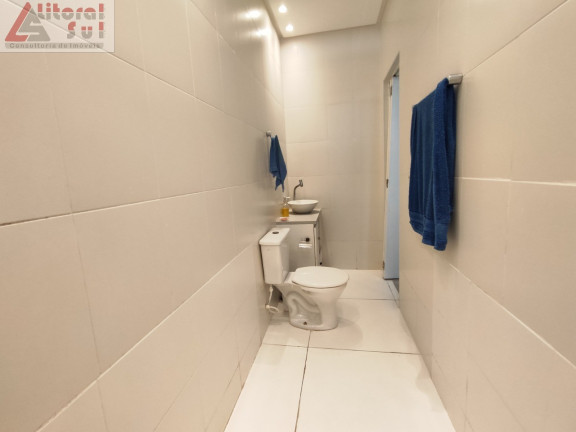 Casa com 2 Quartos à Venda, 109 m² em Guilhermina - Praia Grande