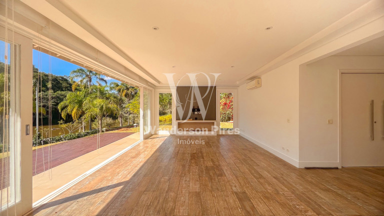 Imagem Casa com 3 Quartos à Venda, 523 m² em Vila Velha - Santana De Parnaíba Imagem Casa com 3 Quartos à Venda, 523 m² em Vila Velha - Santana De Parnaíba