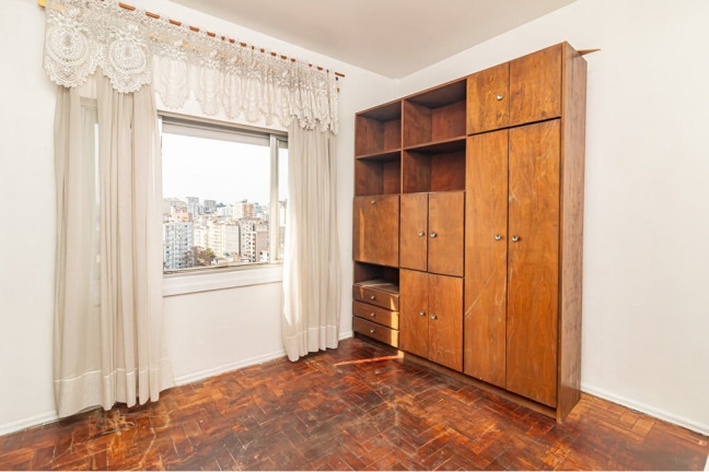 Imagem Apartamento com 3 Quartos à Venda, 78 m² em Centro Histórico - Porto Alegre Imagem Apartamento com 3 Quartos à Venda, 78 m² em Centro Histórico - Porto Alegre
