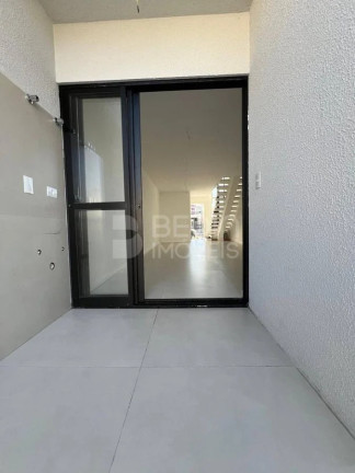Imagem Sobrado com 3 Quartos à Venda, 96 m² em Sítio Cercado - Curitiba Imagem Sobrado com 3 Quartos à Venda, 96 m² em Sítio Cercado - Curitiba