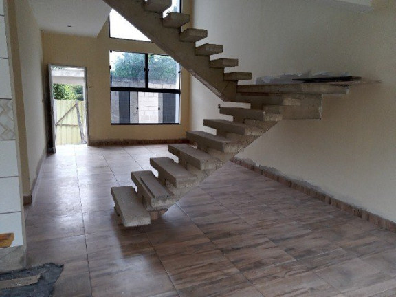 Imagem Casa com 3 Quartos à Venda, 189 m² em Guaratinguetá