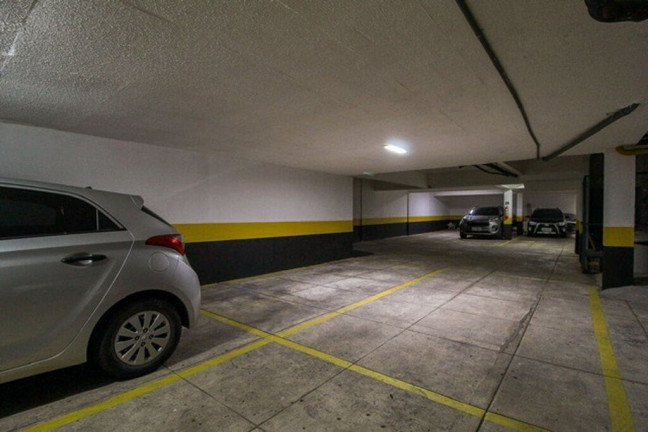 Imagem Imóvel com 3 Quartos à Venda, em Botafogo - Rio De Janeiro Imagem Imóvel com 3 Quartos à Venda, em Botafogo - Rio De Janeiro