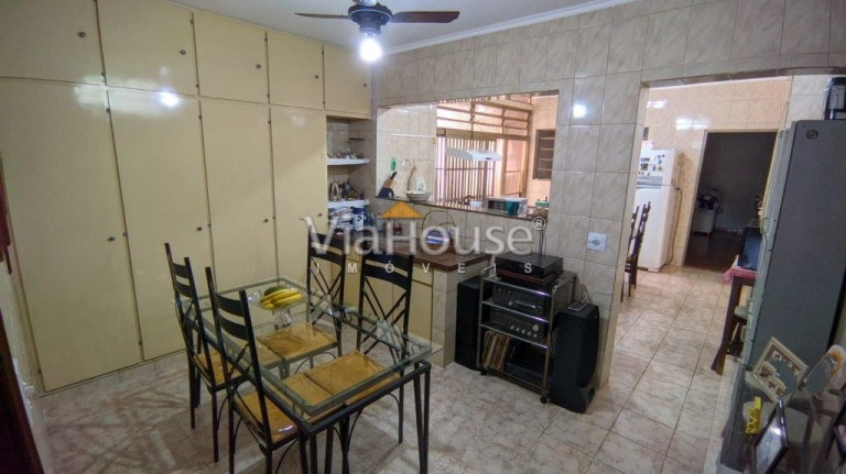 Imagem Casa com 4 Quartos à Venda, 250 m² em Independência - Ribeirão Preto Imagem Casa com 4 Quartos à Venda, 250 m² em Independência - Ribeirão Preto