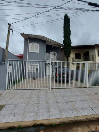 Imagem Casa com 3 Quartos à Venda, 200 m² em Parque Dos Coqueiros - Atibaia Imagem Casa com 3 Quartos à Venda, 200 m² em Parque Dos Coqueiros - Atibaia