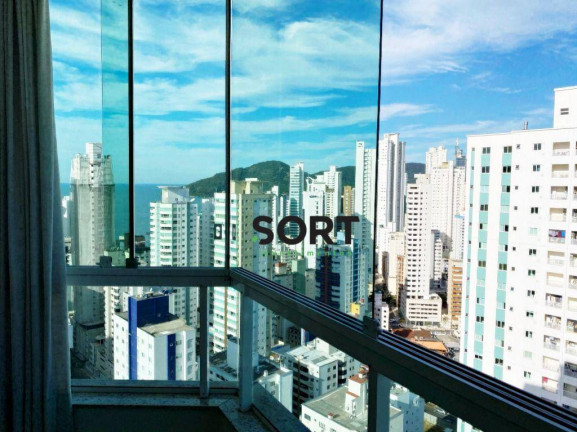 Imagem Cobertura com 3 Quartos à Venda, 258 m² em Centro - Balneário Camboriú